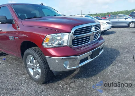 2018 Ram 1500 Big Horn 4X4 5'7 Box z USA, uszkodzony, nr VIN 3C6RR7LTXJG163335